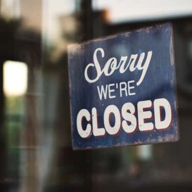 SIGNAGE: re business closed